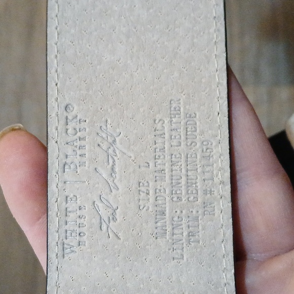 WHBM Black Patent Leather with Suede Bow Belt. - Picture 2 of 13